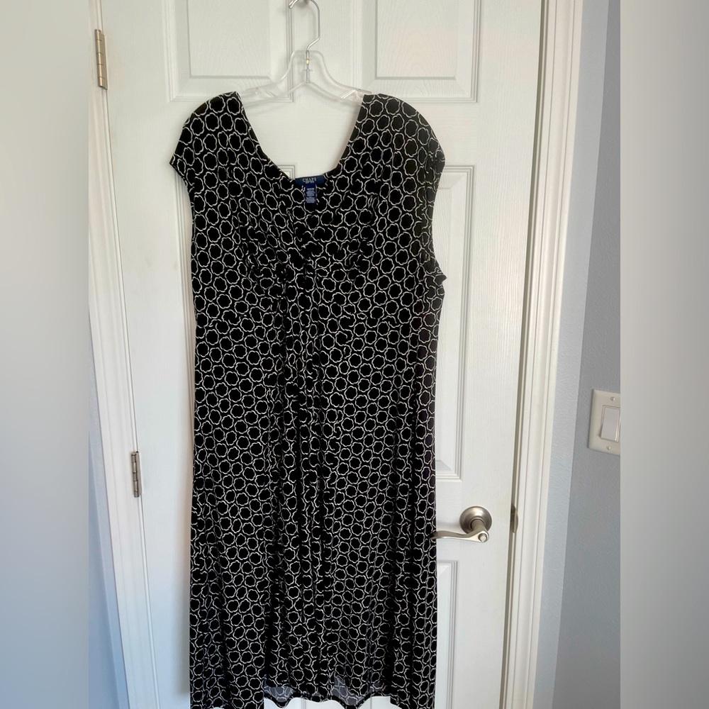 Chaps sleeveless knot-front dress, size 20